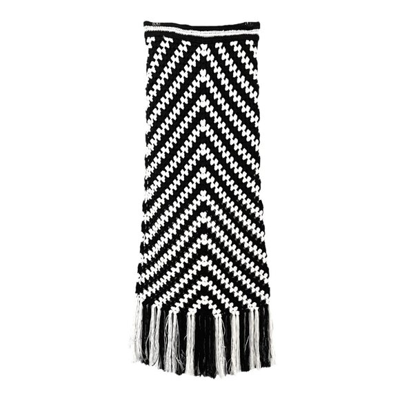 😮NWT - ZIMMERMANN Halliday Hand Crochet Skirt - 0P - Black/White w/ Tassels - Picture 6 of 10